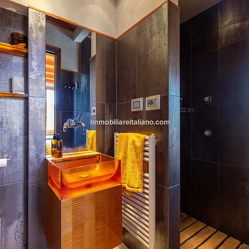 rnJXHZhvudAtAWoa65Efc7i6mfw696rse5AiZPZl