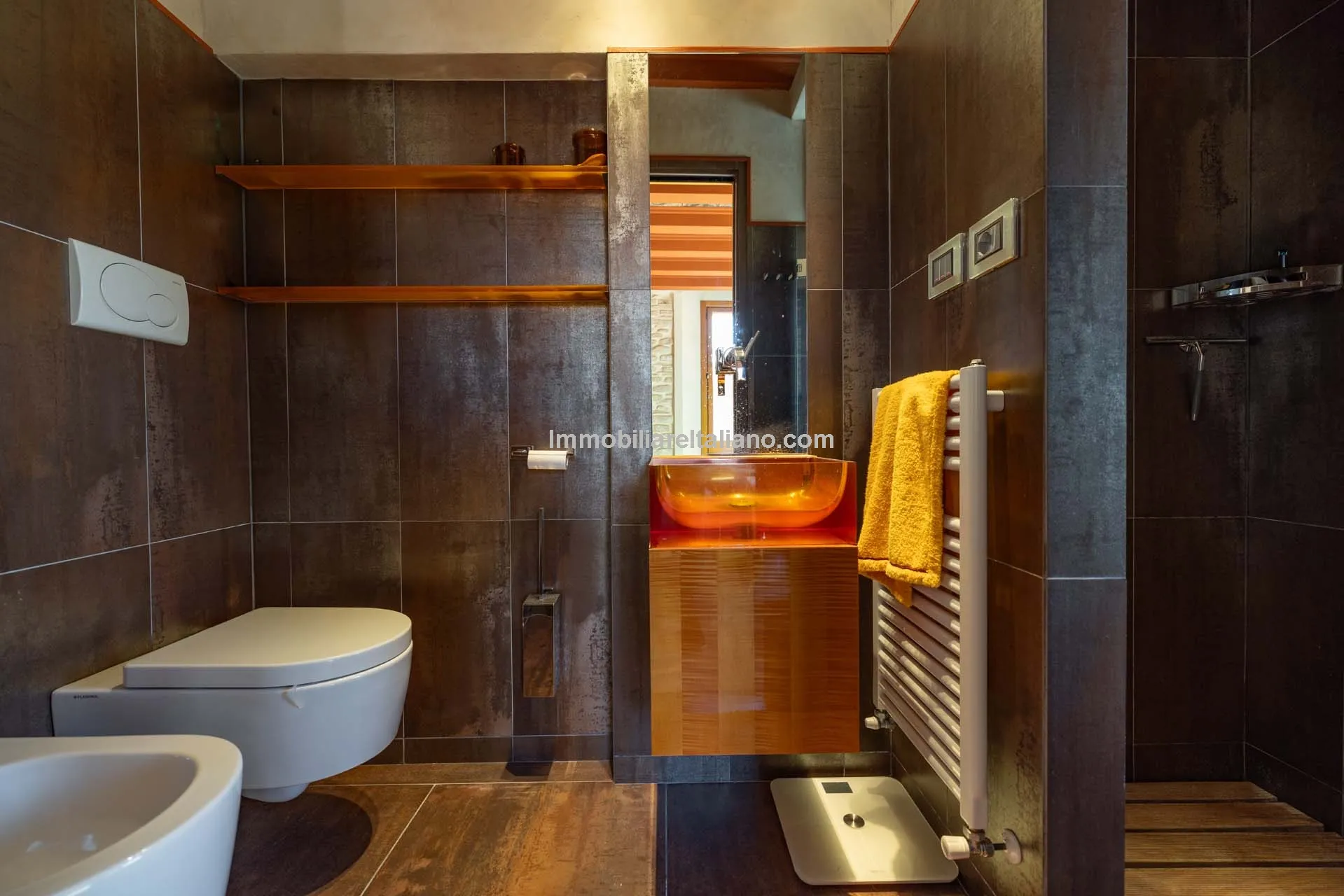 RkqDY9U1II2rHAvmj6EaP6kqrBBbhbCd3P7dEvmT