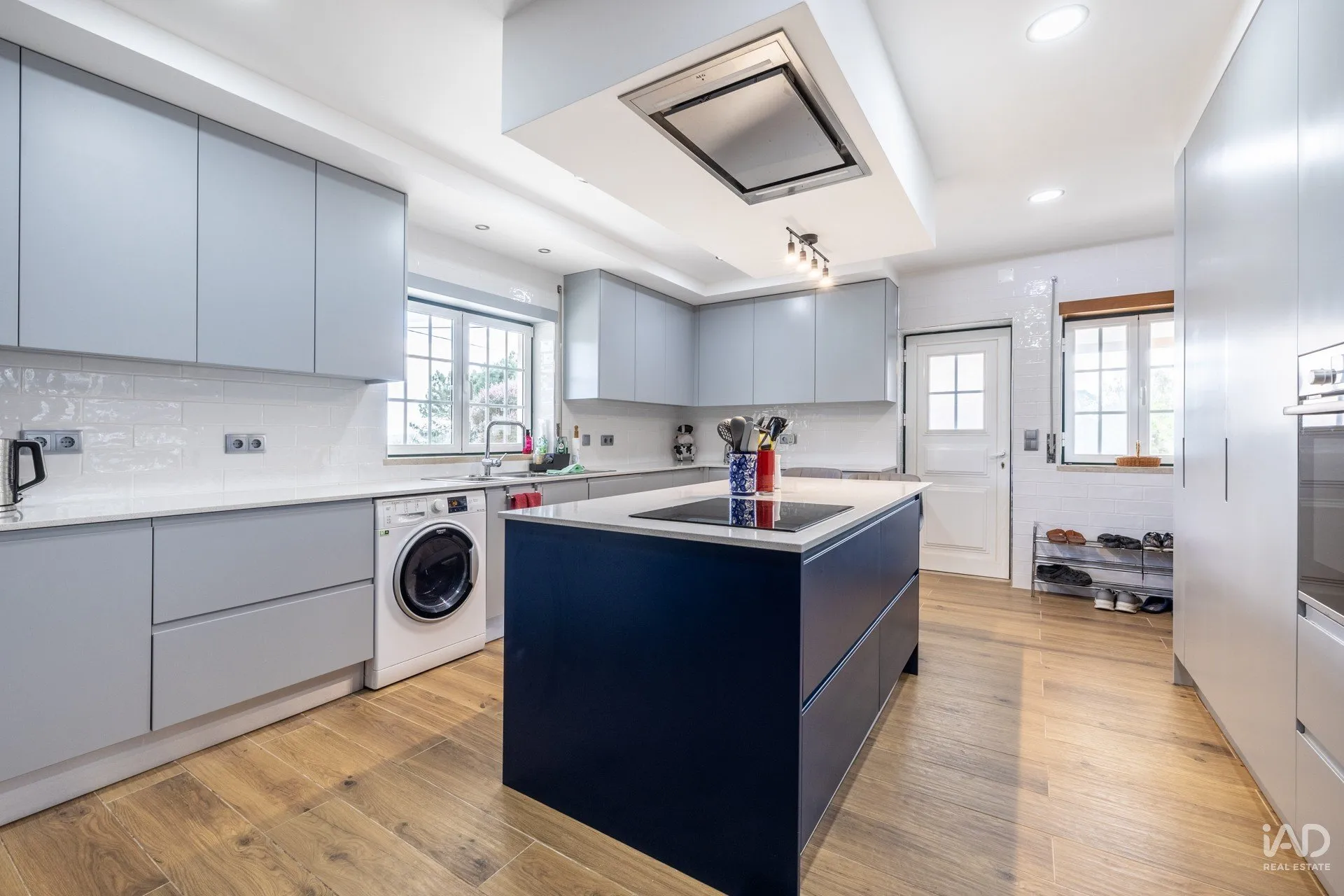 ERBAiKVKgKJQP8llM9SI2hon0jz3AIWMjuG11FWT