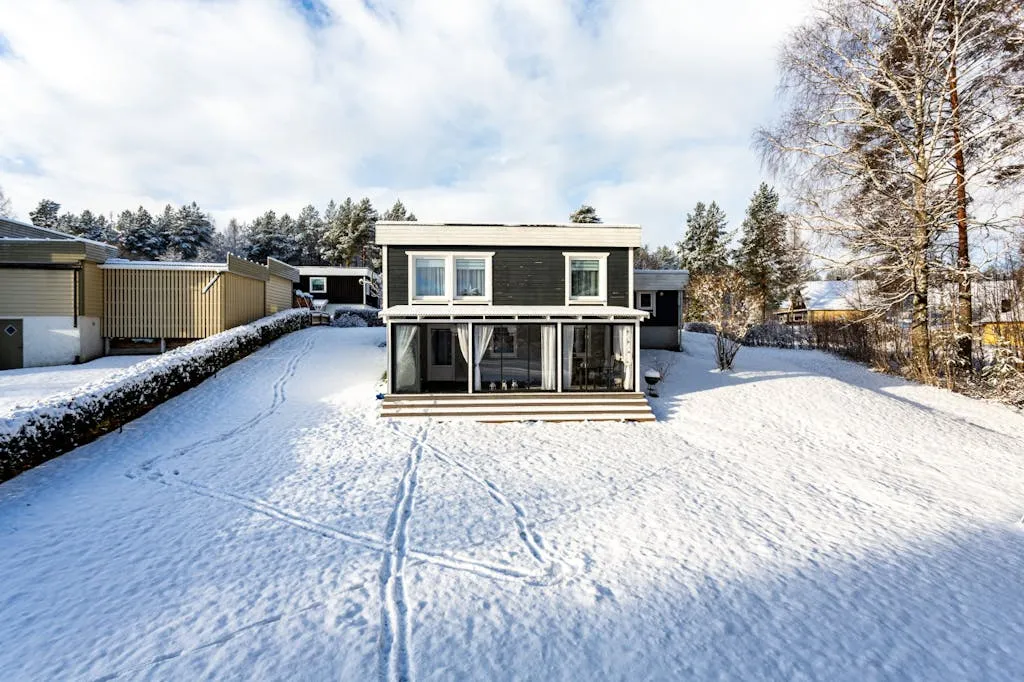 FAeDaUTk1SdtsQuKhNzXISqE0ZIKKwLMEw6j4pHJ