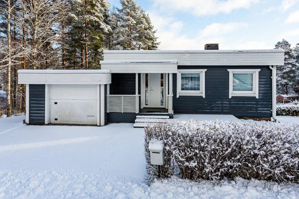 2EBHV3hdWJkvkQmmHmUYBE3XxEesBMe1HwqLEExd