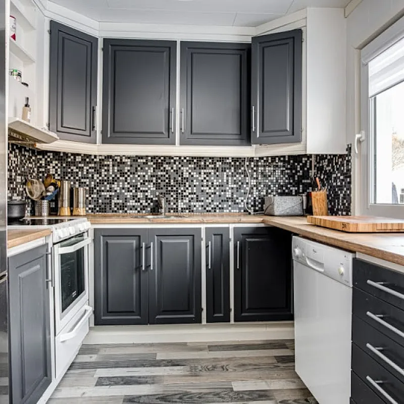 ZrmeRjFks39JisAS3QLFzUAb5avwRfI1nKg0LWoL