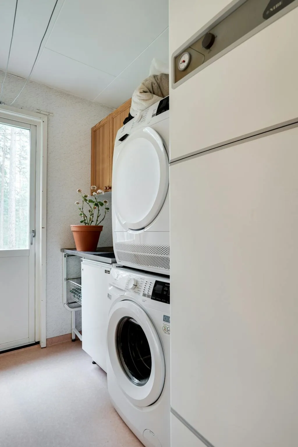 mmDWMIYtEh6YU9t1NzcLeuFEYG2beW9VUsitwEN8