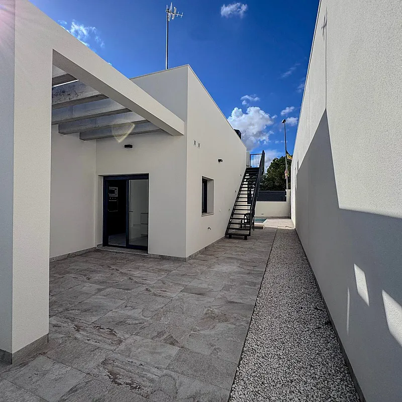 1g1rNoY1QigGw96lBQYCf7pXemH8FbyzvWB7qREz