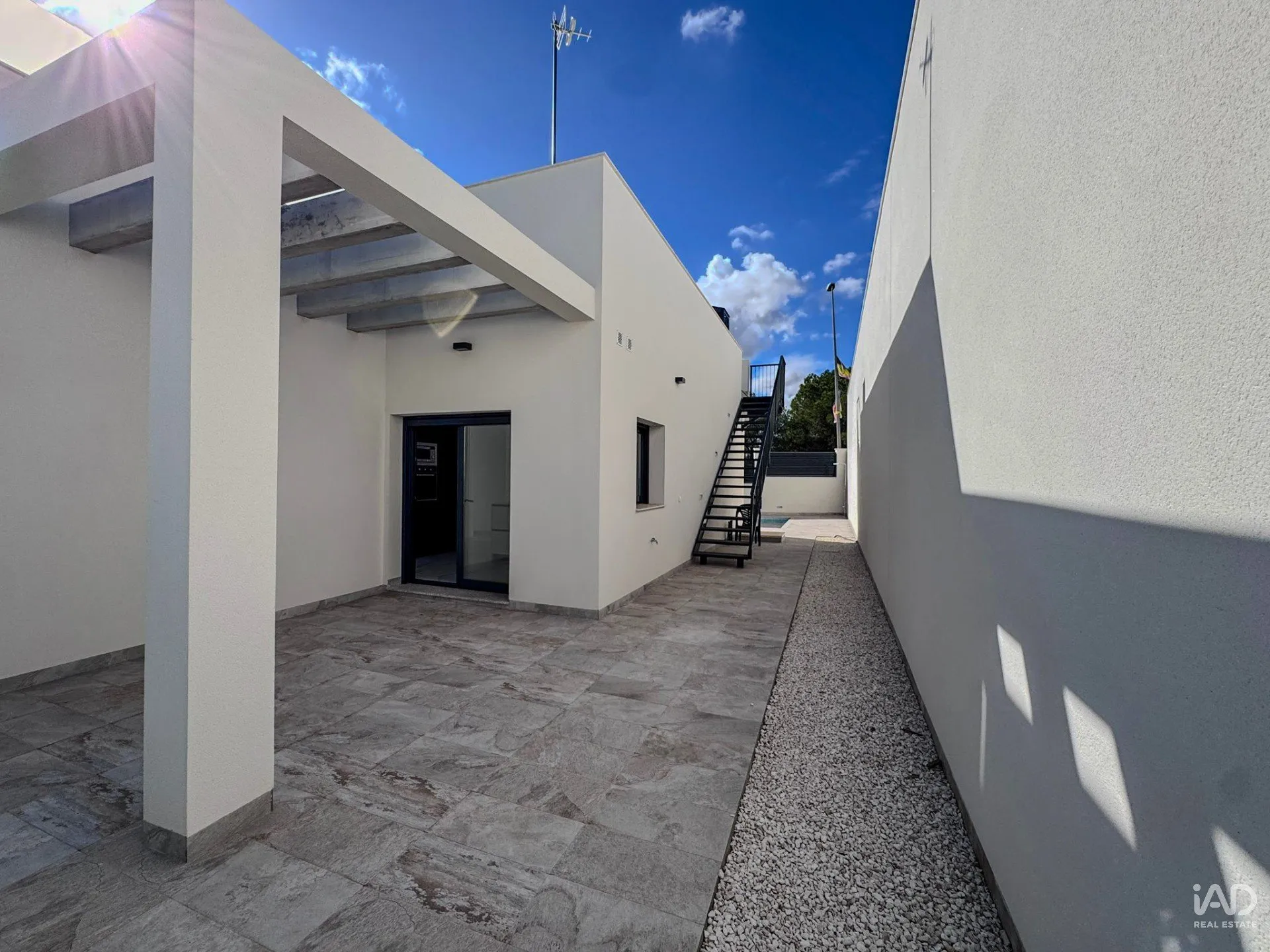 1g1rNoY1QigGw96lBQYCf7pXemH8FbyzvWB7qREz