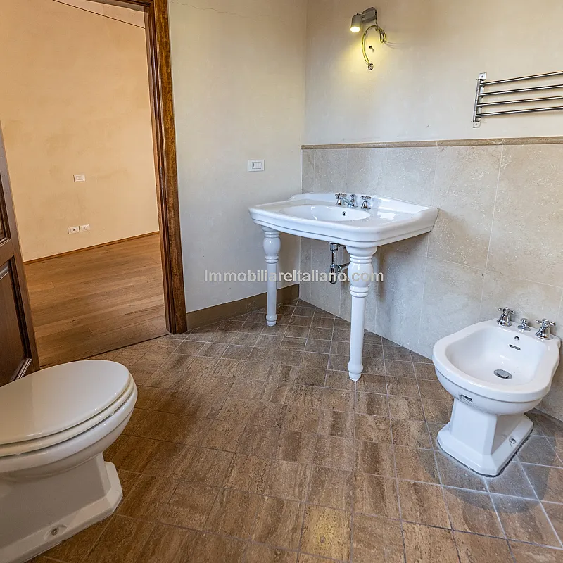 nscIXbY8v1XY7g1joUqZoFb8j8QYCadM7GXIFmZ2