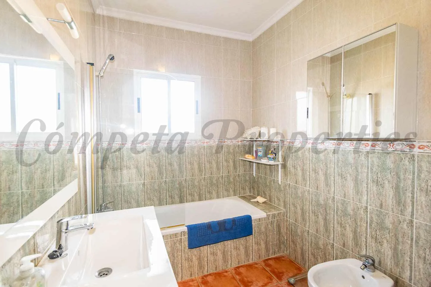 aa02st8iNV70aUO2AQ826yIYYuR8Y9Qu5hDFYK1Y