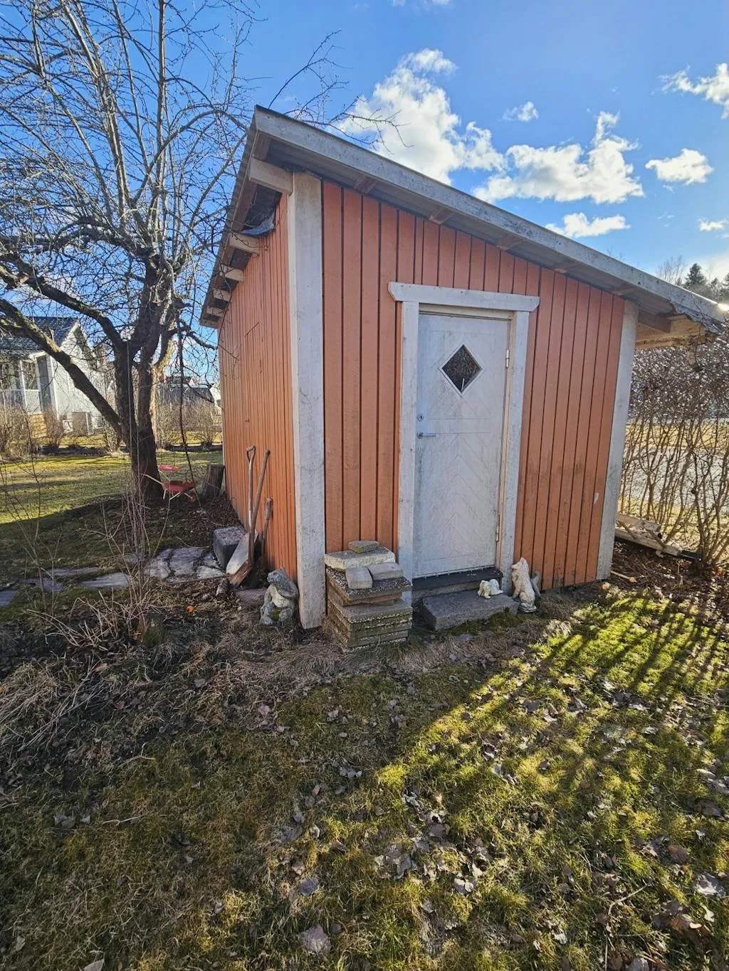 1950s Swedish House with Garden on Corner Plot in Gusselby - View image 18 of 37