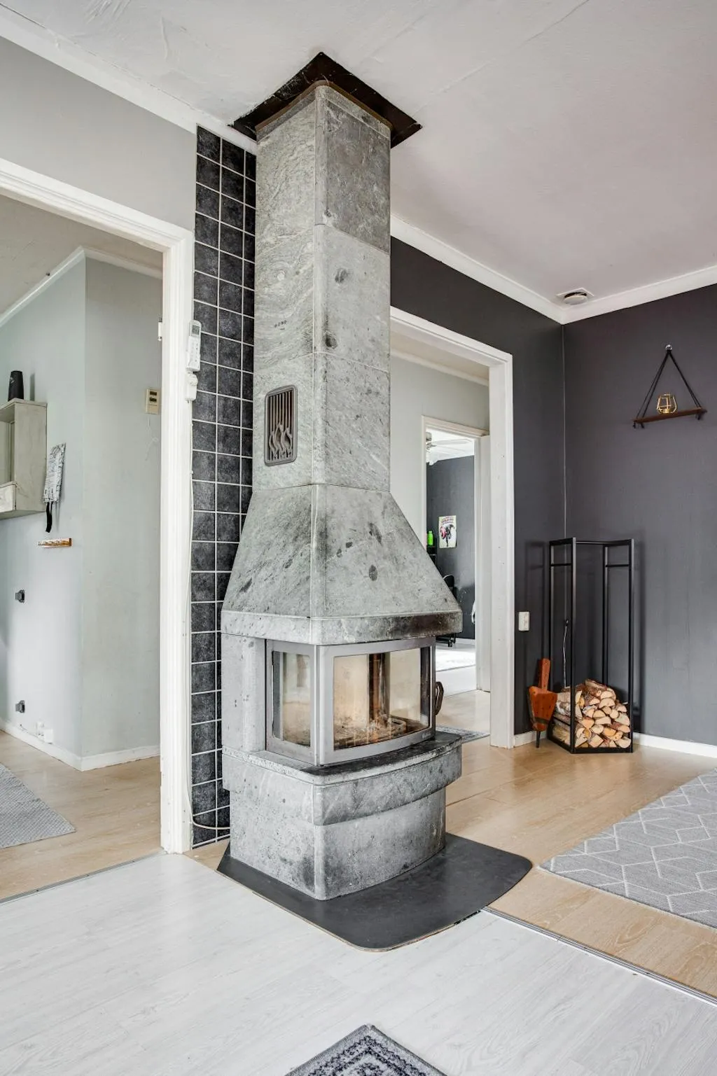 1950s Swedish House with Garden on Corner Plot in Gusselby - View image 24 of 37