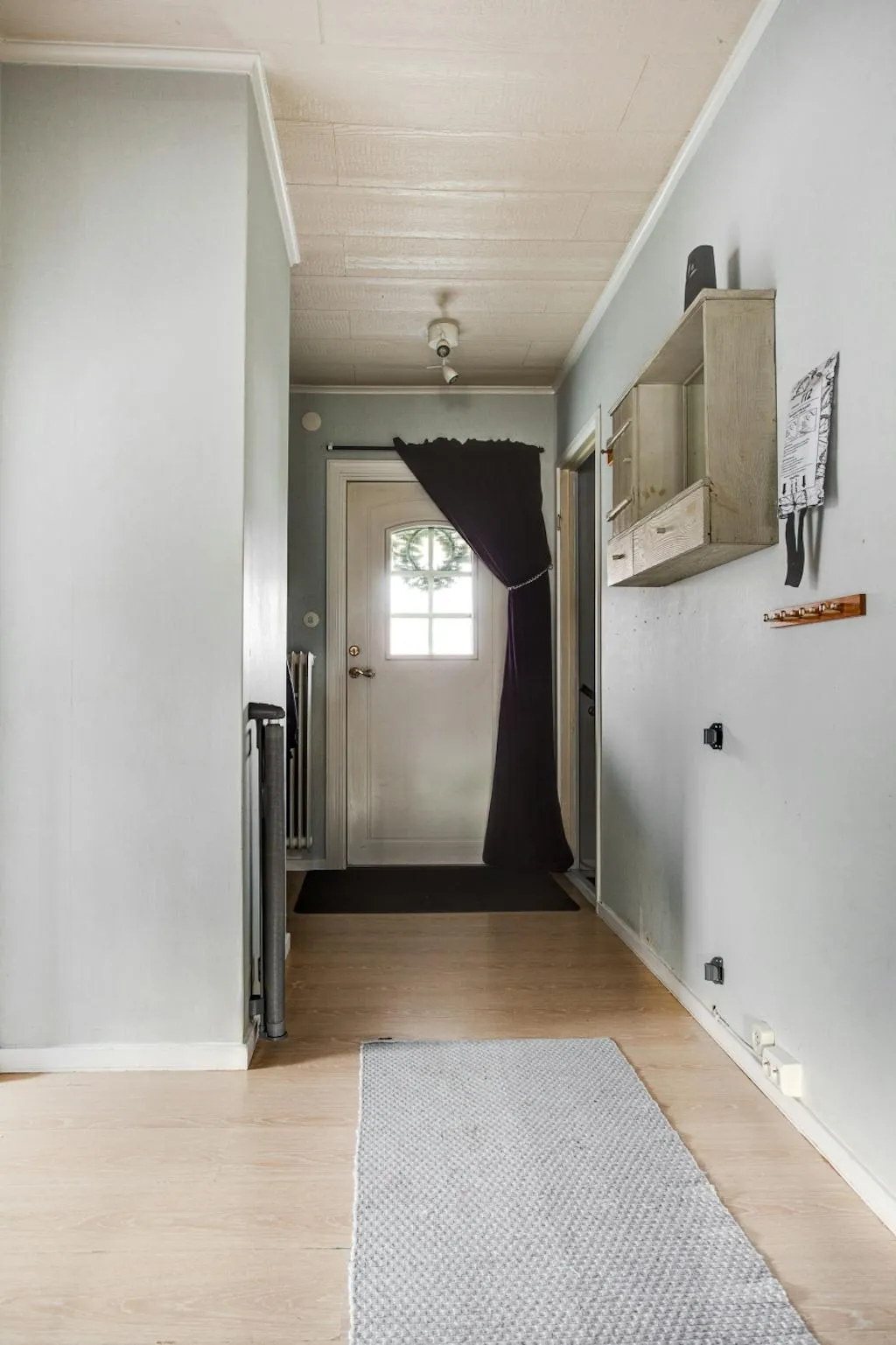 1950s Swedish House with Garden on Corner Plot in Gusselby - View image 31 of 37