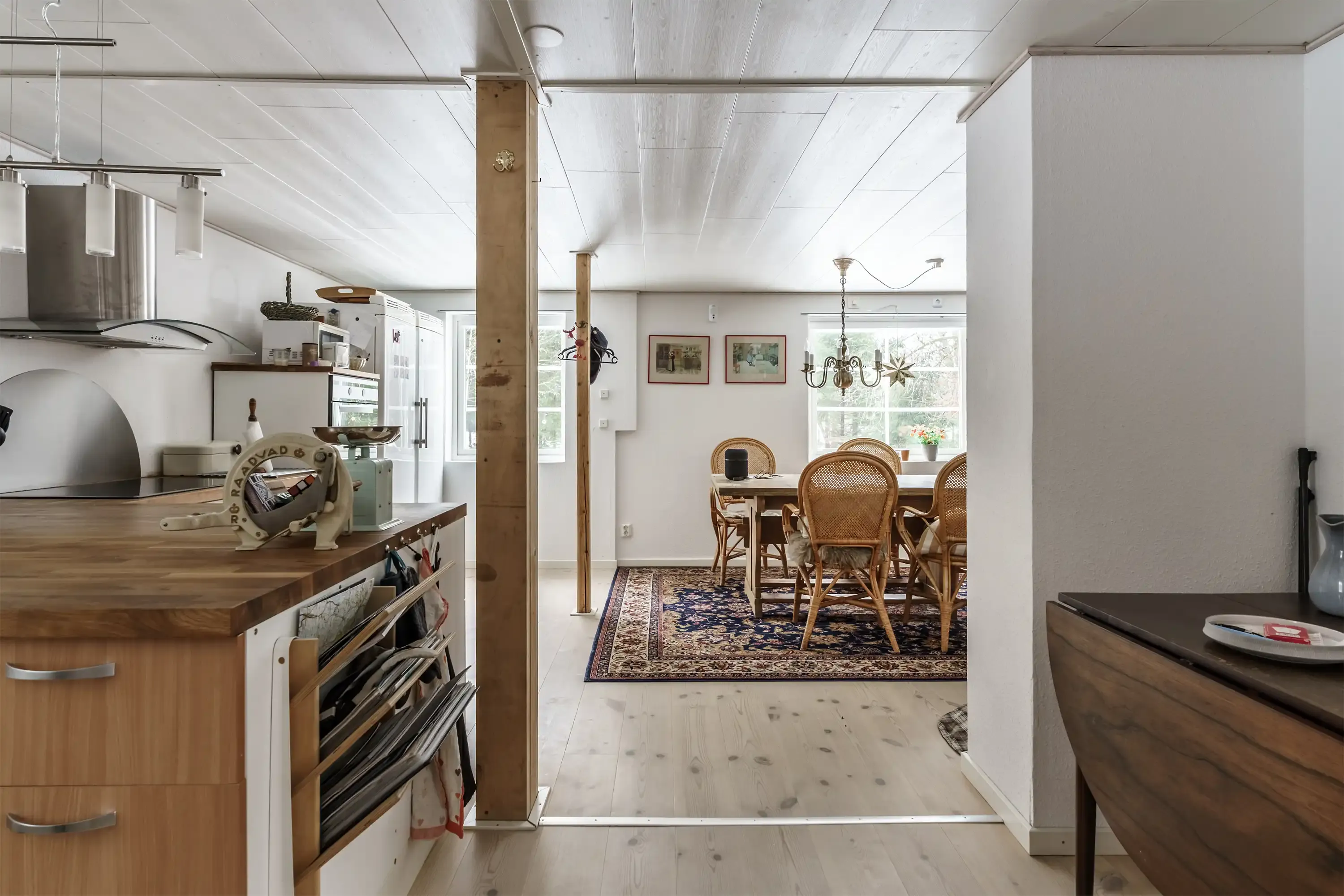 1910 Swedish House in Strömsnäsbruk with Balcony and Expansive Lot - View image 9 of 19